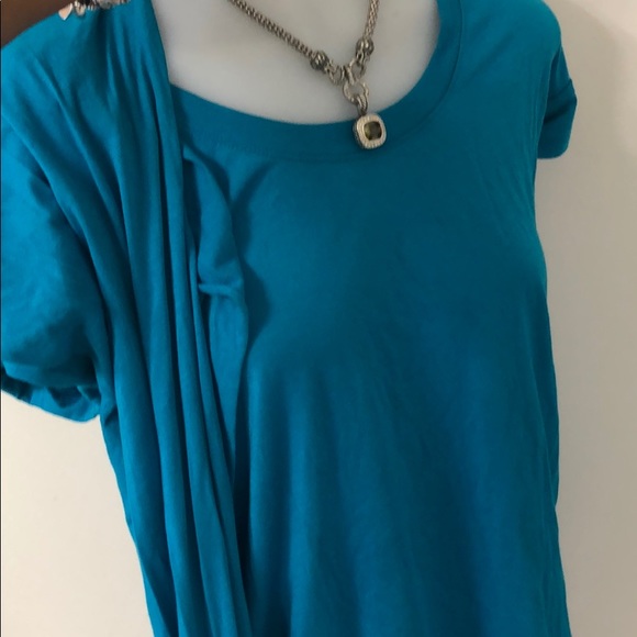 BCBGMAXAZRIA XS T-shirt with scarf design - Picture 5 of 8